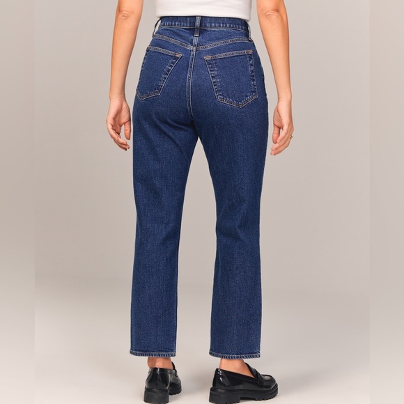 Abercrombie & Fitch Curve Love Ankle Straight Ultra High Rise jeans. 29/8 short - Picture 4 of 10